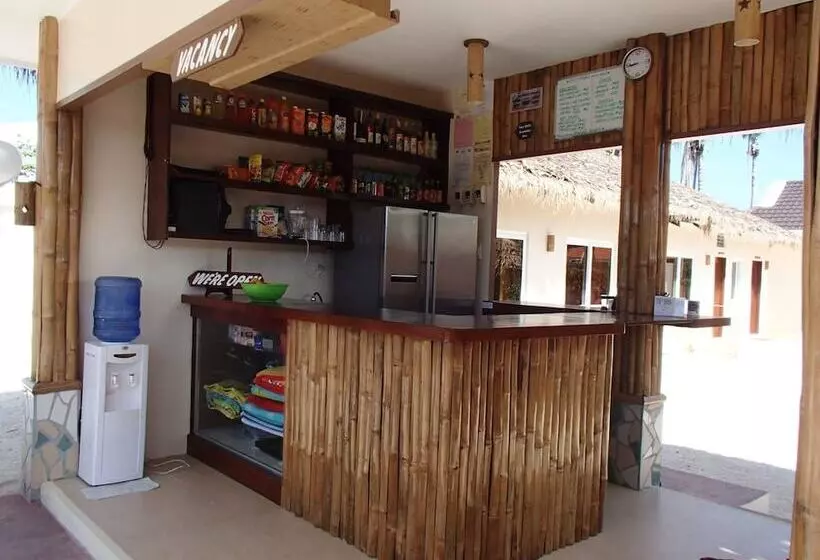 Hotelli Malapascua Starlight Resort