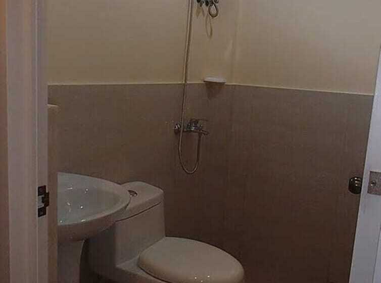 Otel Malapascua Starlight Resort