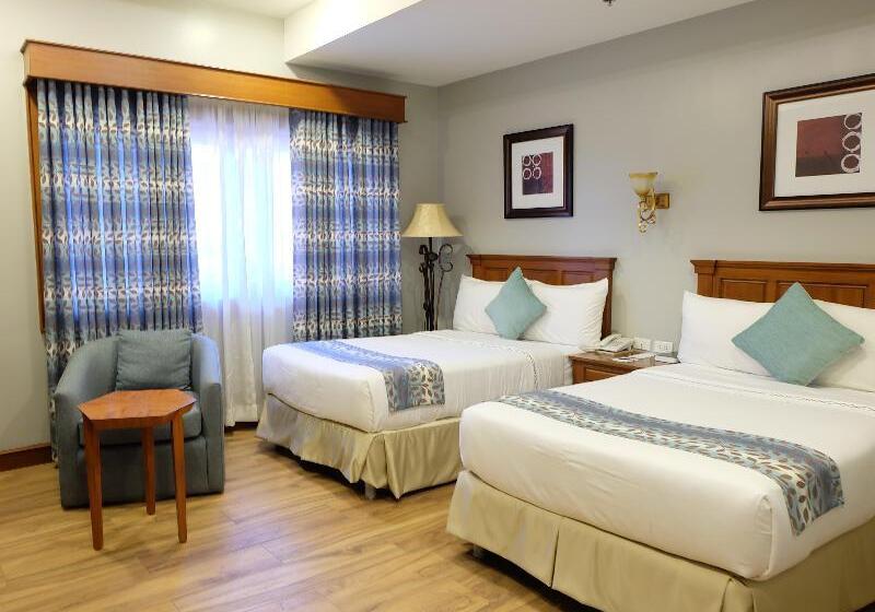 Paragon Hotel And Suites