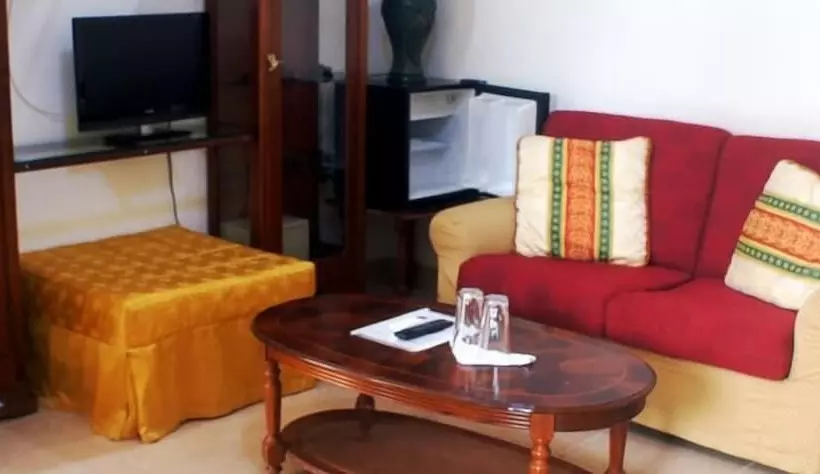 هتل Residencial La Terraza
