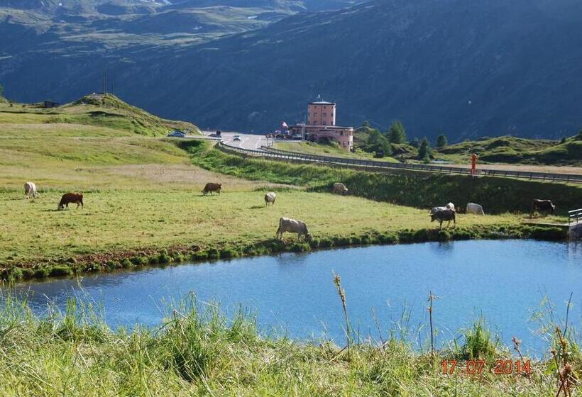 Отель Restaurant Monte Leone