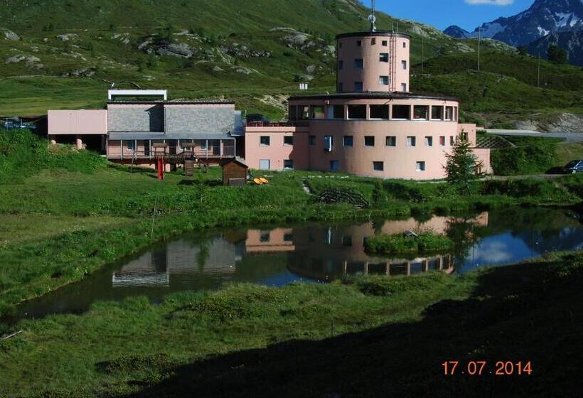 Отель Restaurant Monte Leone