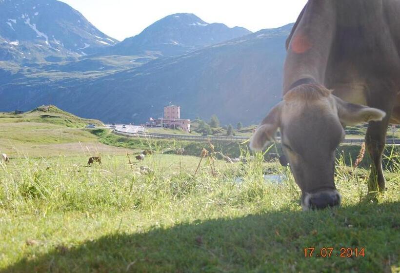 Отель Restaurant Monte Leone