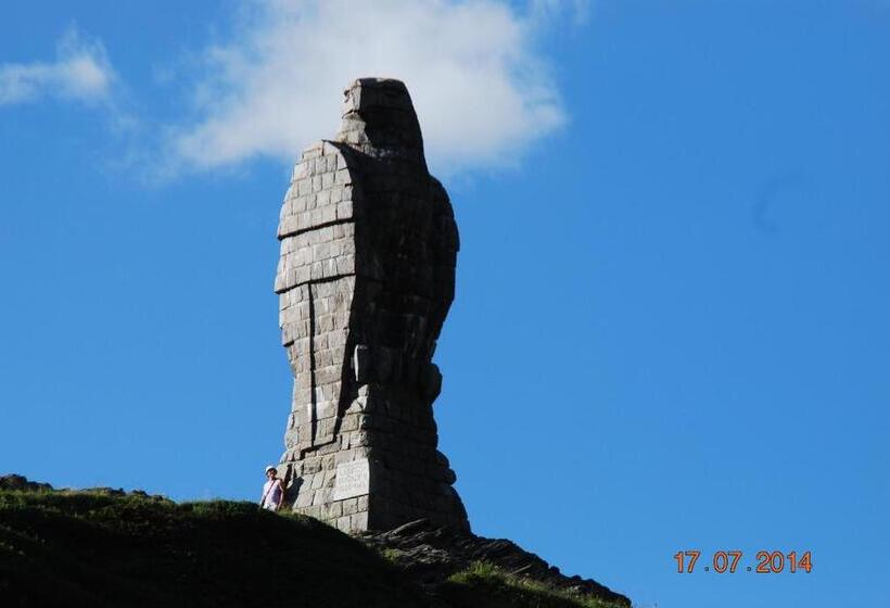 Отель Restaurant Monte Leone