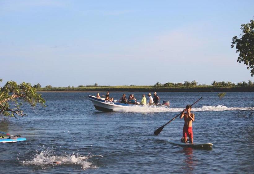 فندق Selina Pedasi