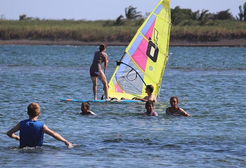 فندق Selina Pedasi