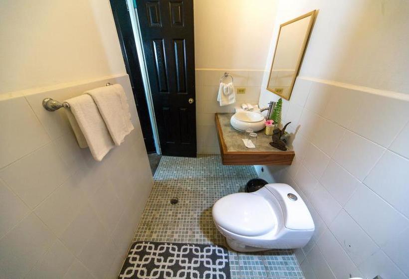 فندق Selina Pedasi