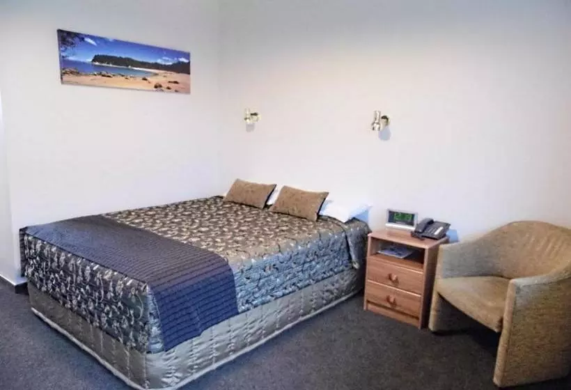 ホテル The Westport