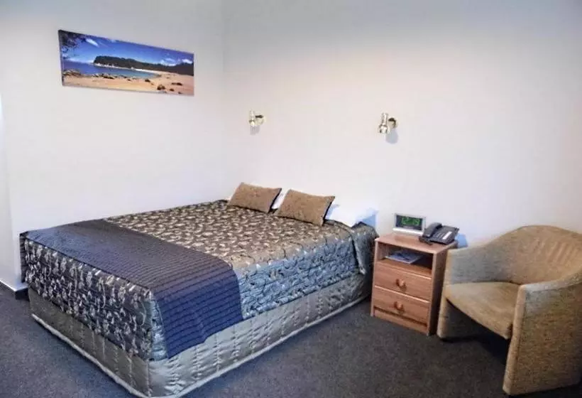 ホテル The Westport