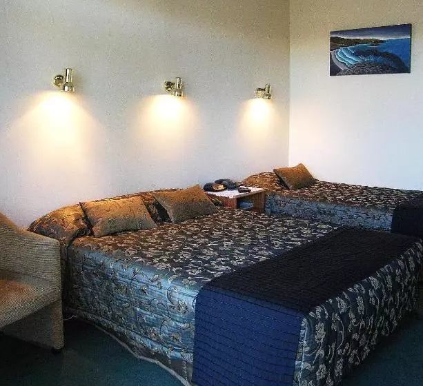 ホテル The Westport