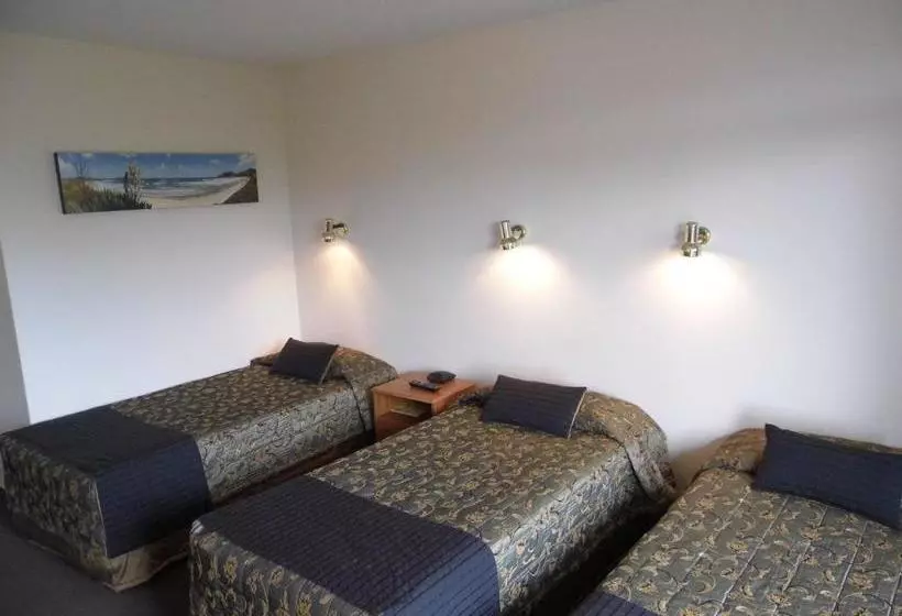 ホテル The Westport