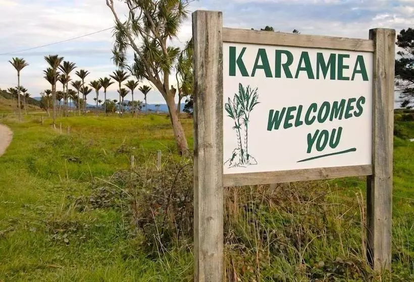 モーテル Karamea Farm Baches