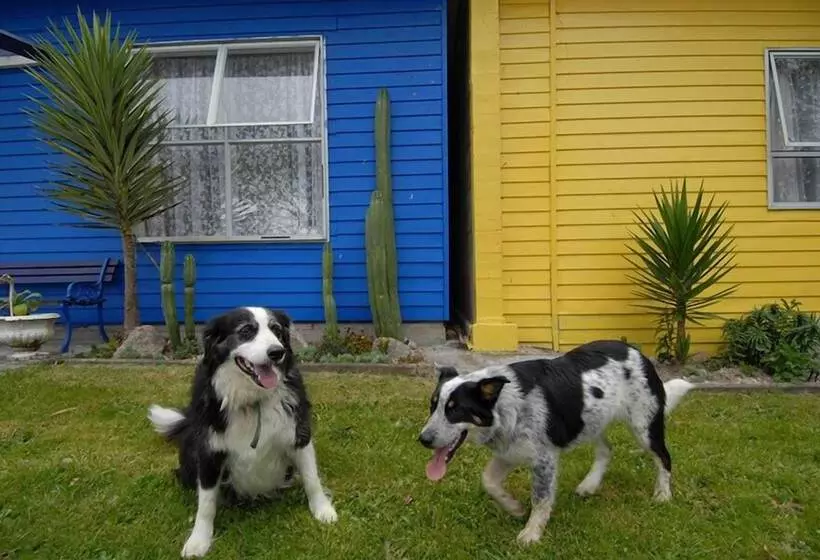 モーテル Karamea Farm Baches
