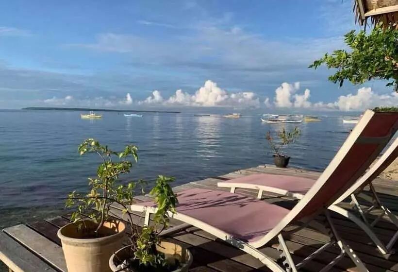 Patrick's On The Beach Resort