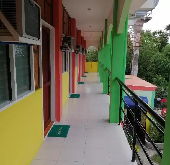 استراحتگاه Islet View Pension House
