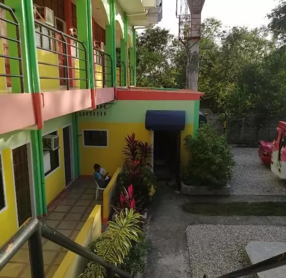 استراحتگاه Islet View Pension House