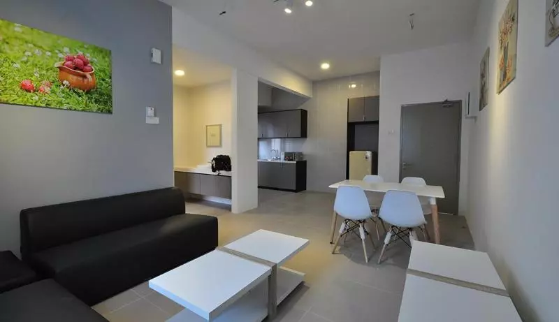 هتل Dreamscape Apartment @ Golden Hill