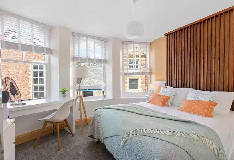 ベッドアンドブレックファースト Park View Rooms And Relaxation