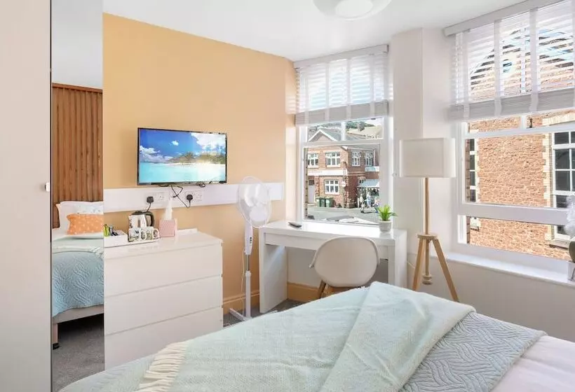 ベッドアンドブレックファースト Park View Rooms And Relaxation