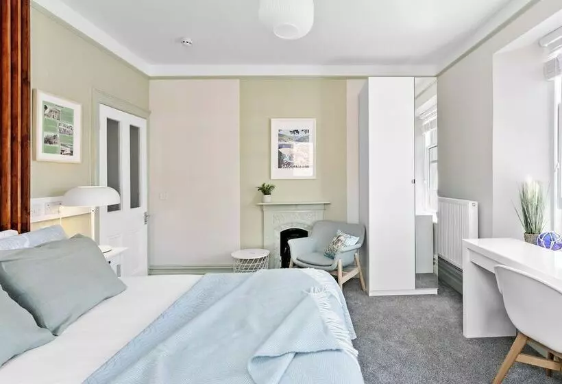 ベッドアンドブレックファースト Park View Rooms And Relaxation