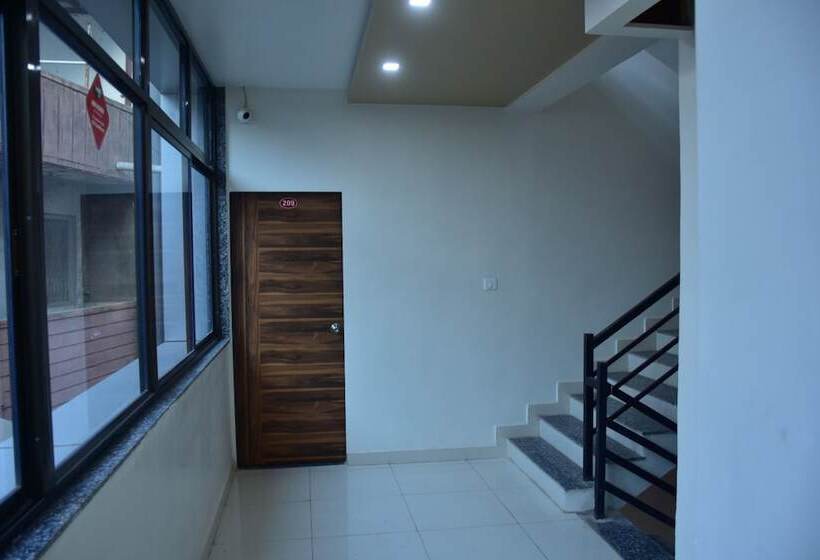 Hotel Golden & Guest House