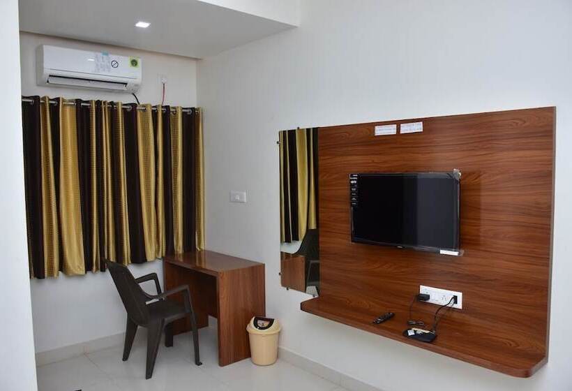 Hotel Golden & Guest House