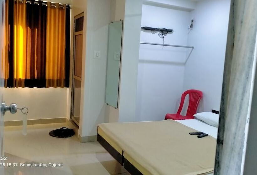 Hotel Golden & Guest House