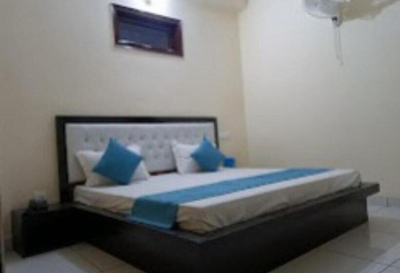 בית מלון כפרי Heavens Mahasu Villa By Grb