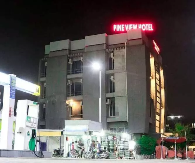 هتل Pine View