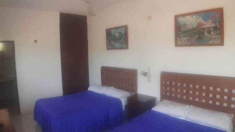 Pension Flamingo Guest House Celestún