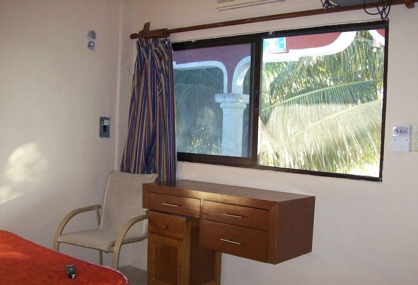 Pension Flamingo Guest House Celestún