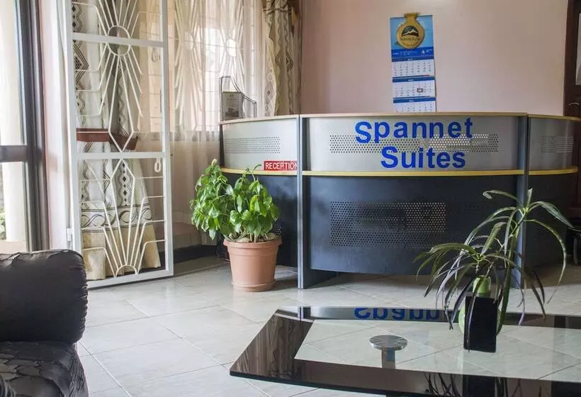 مسافرخانه Spannet Suites