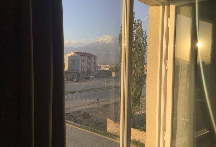 בית מלון כפרי Atlihan Plus