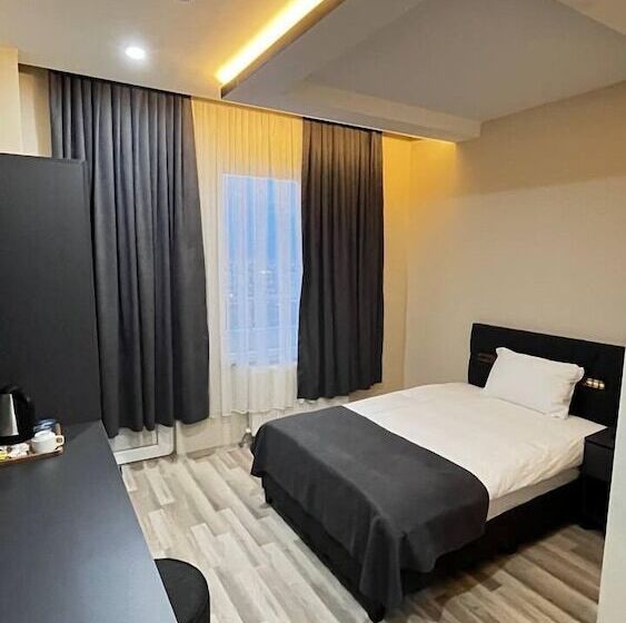 בית מלון כפרי Atlihan Plus