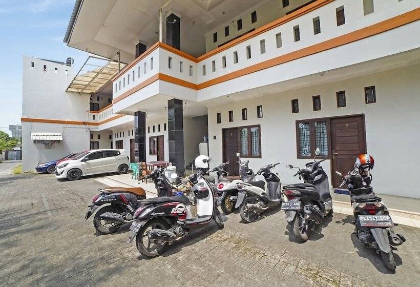 בית מלון כפרי Graha Batugingging