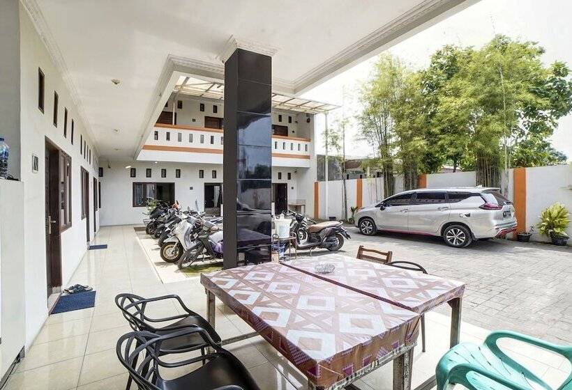 בית מלון כפרי Graha Batugingging