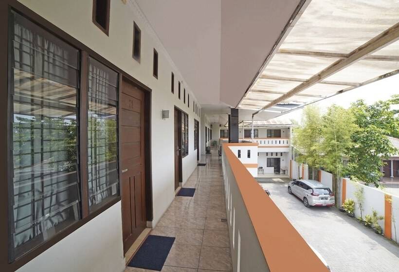 בית מלון כפרי Graha Batugingging