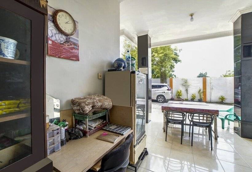 בית מלון כפרי Graha Batugingging