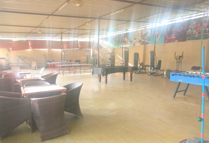 فندق Happy Home Resort