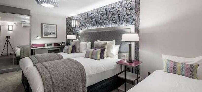 هتل Mclure Inn And Suites