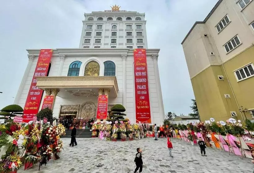 هتل Khách Sạn Minh Phú Diamond Palace