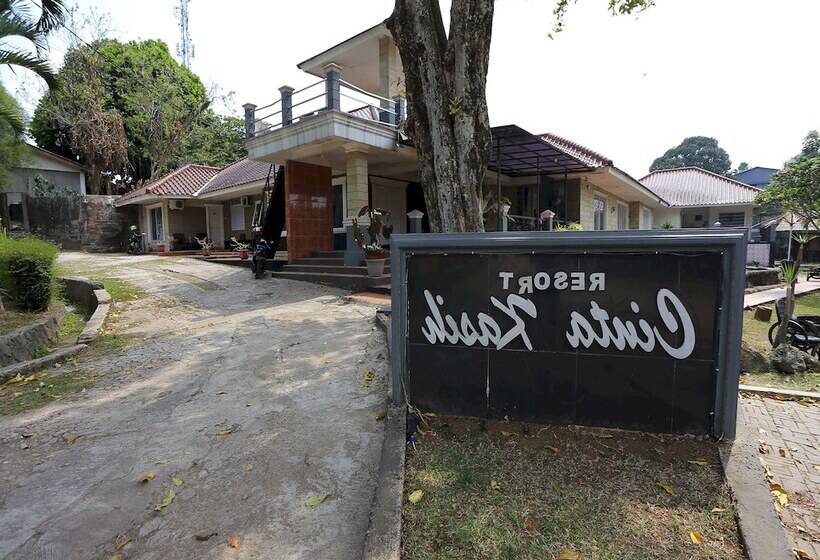 Otel Oyo 93159 Resort Cinta Kasih