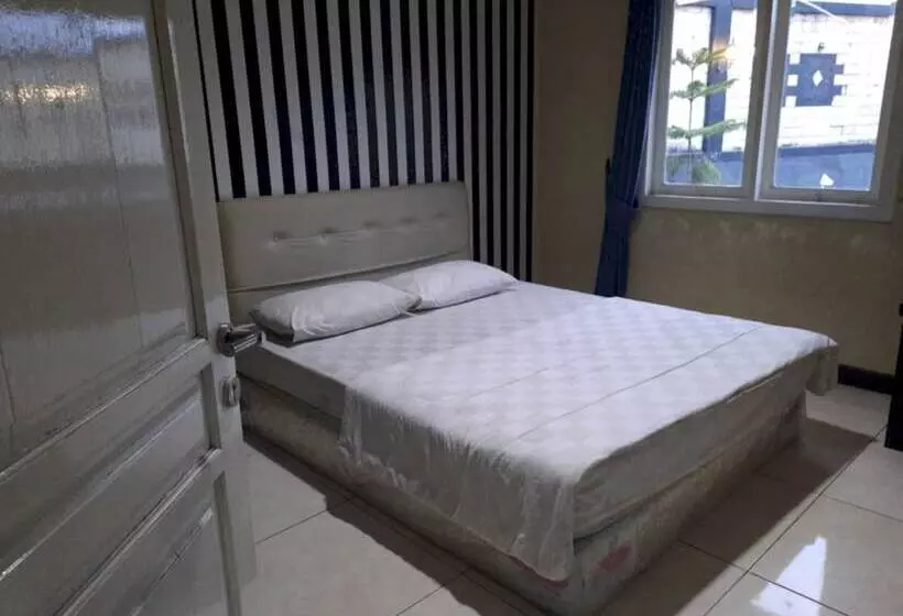 Hotelli Oyo 93159 Resort Cinta Kasih