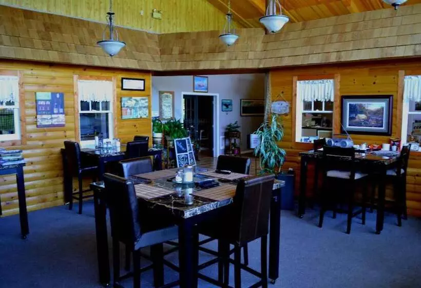 Hotelli Silverwood Inn