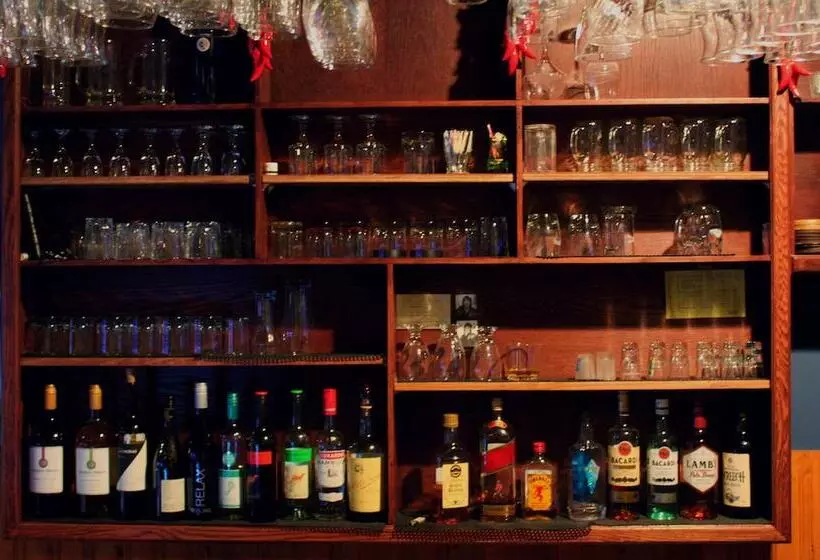 Hotelli Silverwood Inn