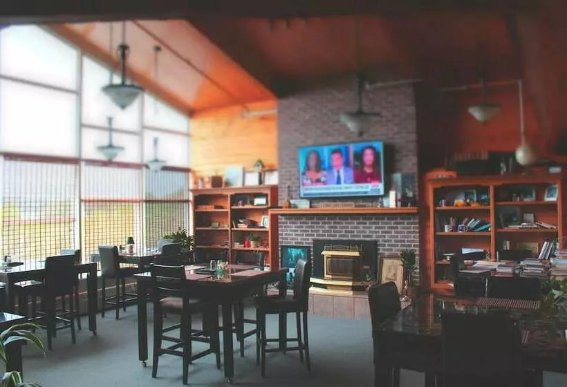 Hotelli Silverwood Inn