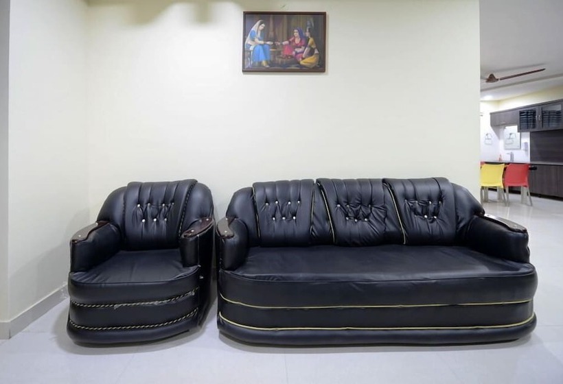 בית מלון כפרי The Iconhomes