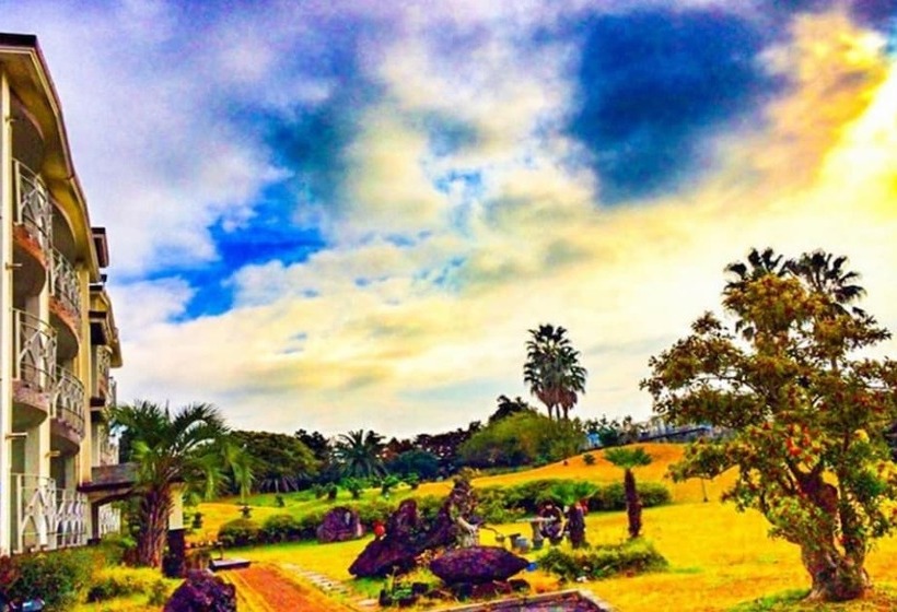 Seoguipo The Country B&b Pension