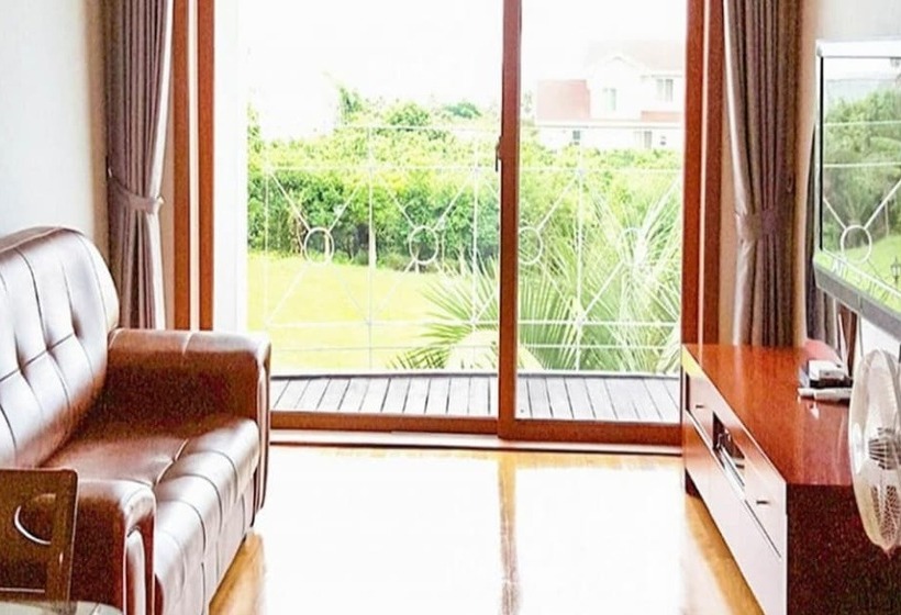 Seoguipo The Country B&b Pension