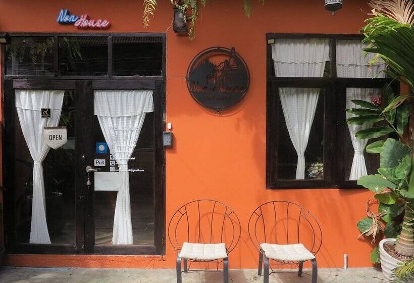 Non House Hostel